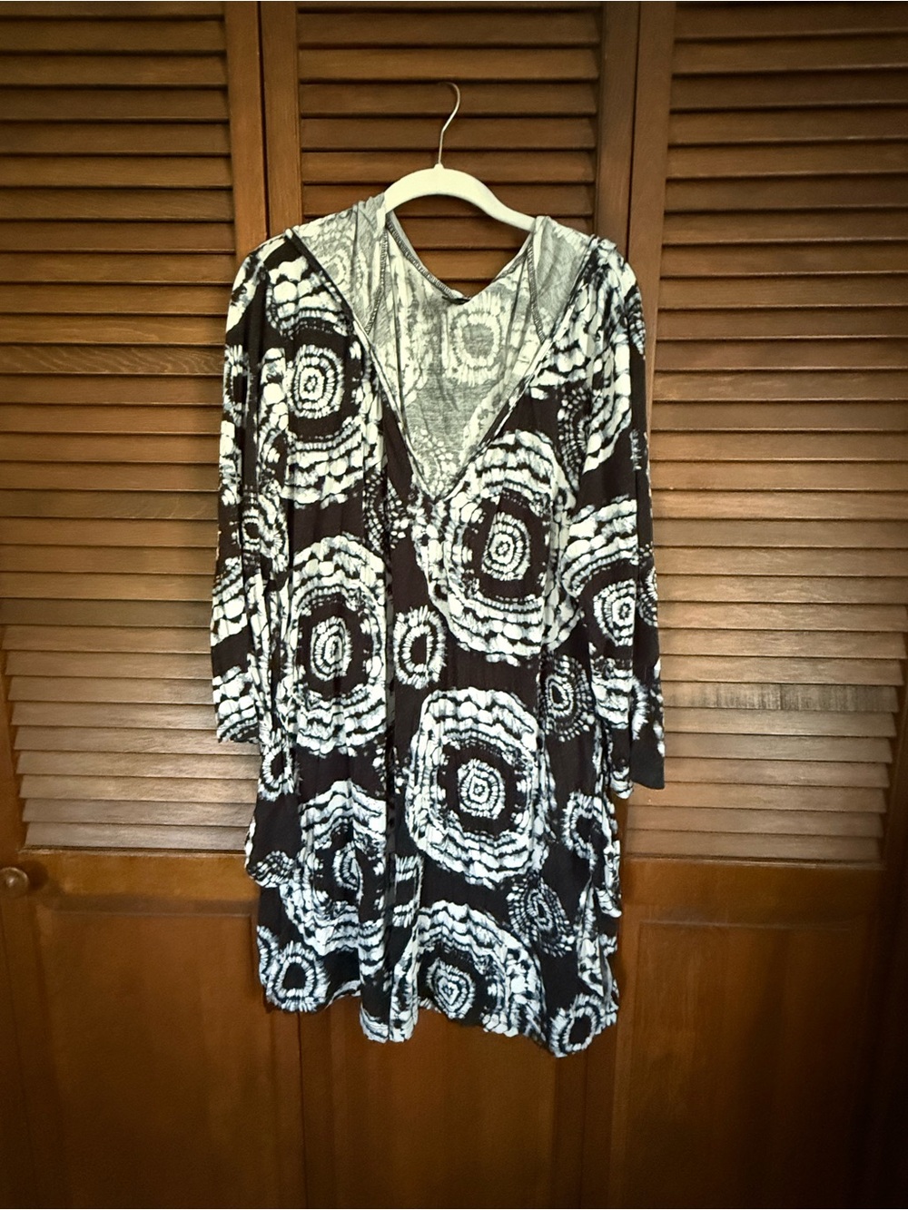 a.n.a Black & White Tie-Dye Hooded Tunic Top